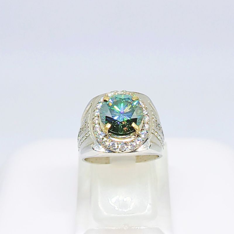 Cincin Green Moissanite
