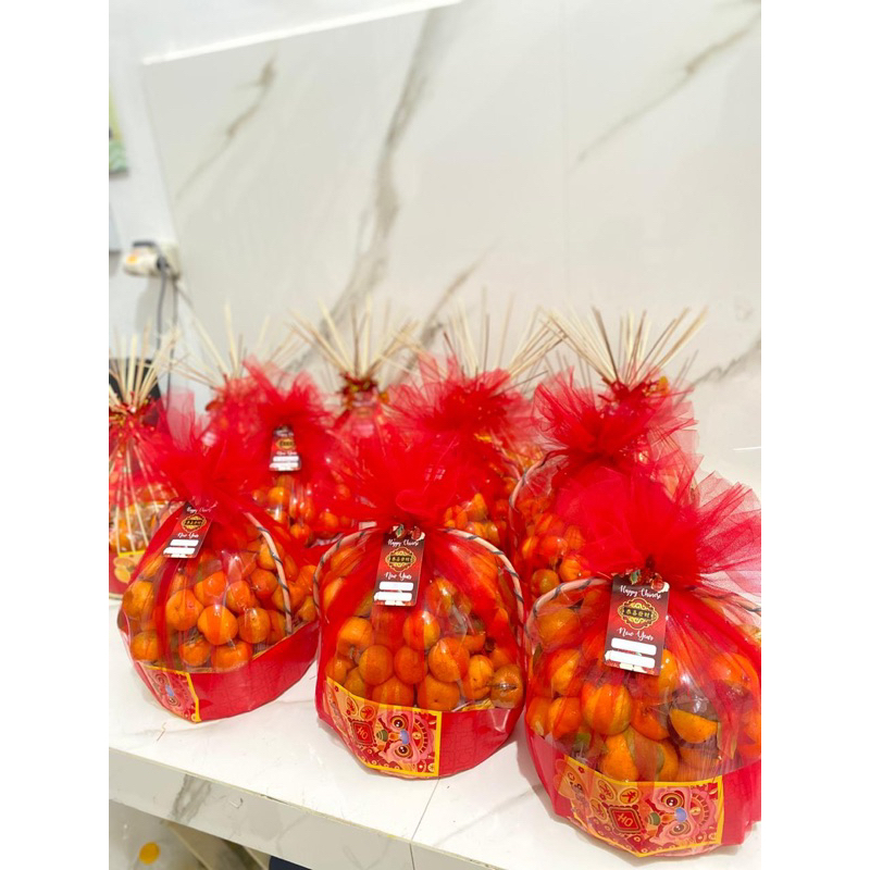 

HAMPERS CNY TERLARIS JERUK SANTANG DAUN