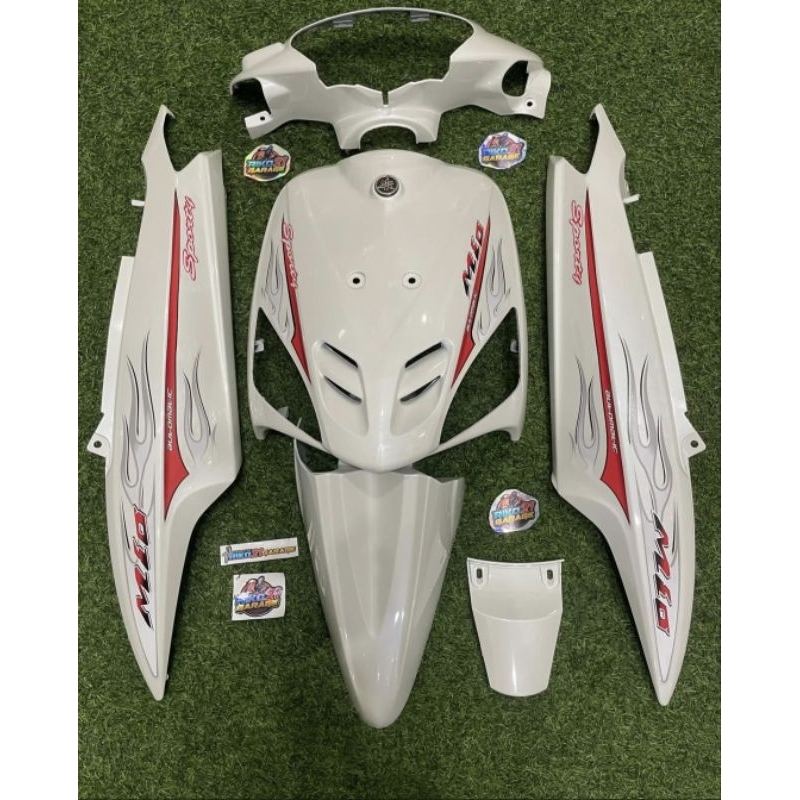 Cover body mio sporty mio lama warna putih set setriping mio sporty
