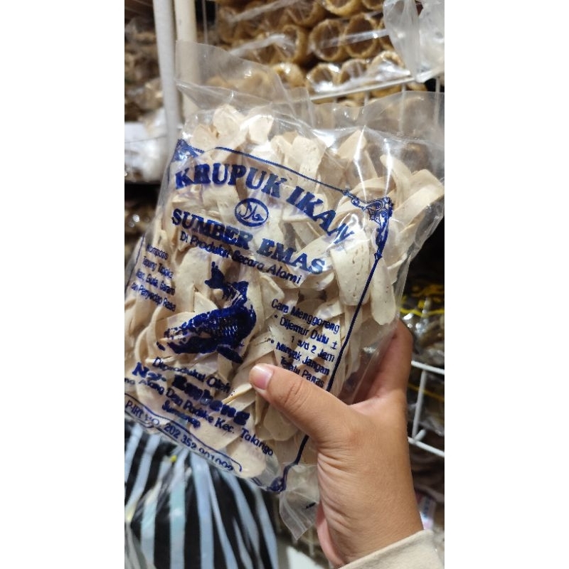 

Krupuk Ikan kepang Super Biru