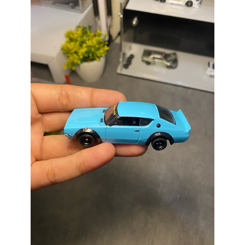 Hotwheels Premium Nissan Skyline Kenmeri Liberty walk
