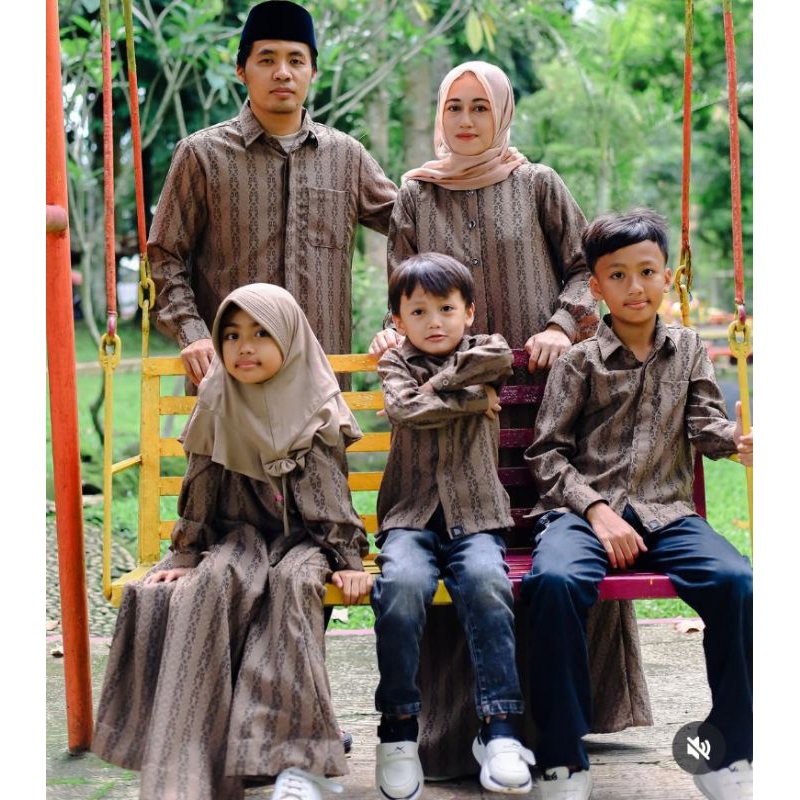 set family by SQA gallery