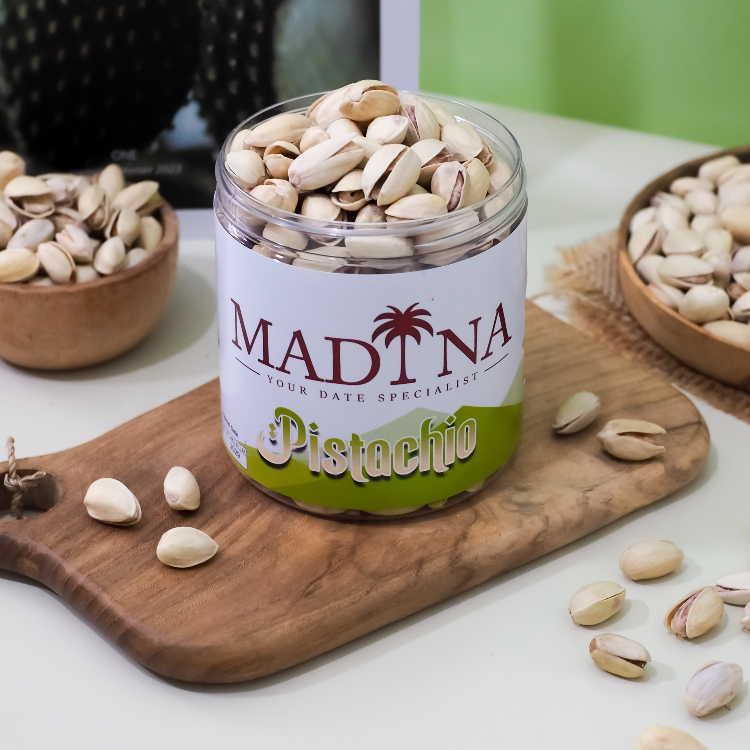 

Kacang Pistachio inshell toples 250gram rasa gurih