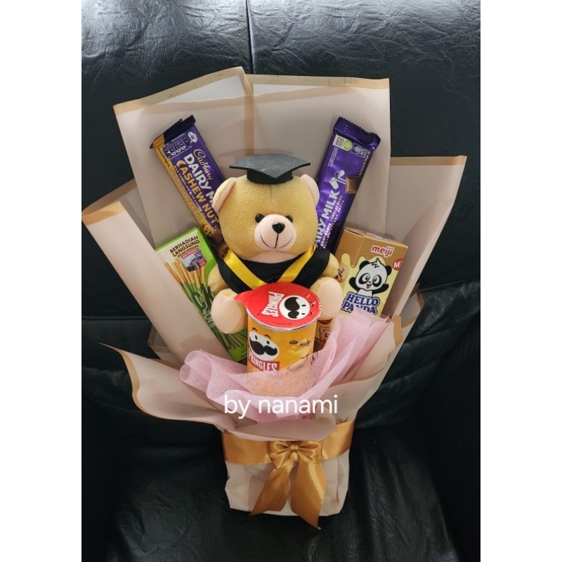 

bouquet snack graduation #bouquetsnack #bouquetgraduation #bungabuket #bungaboneka