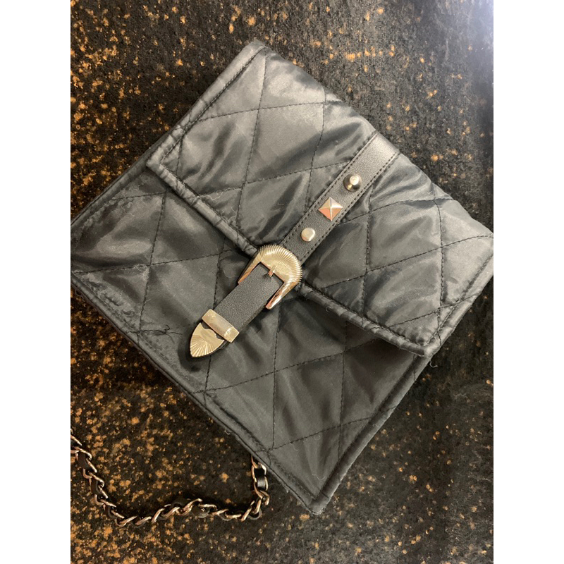 WAD STUDIO tas toga pulla dupe (PRELOVED)