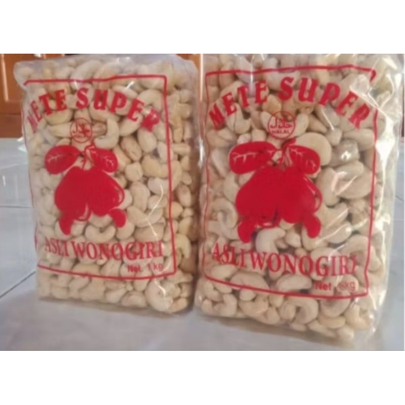 

kacang mede mentah kemasan 1kg