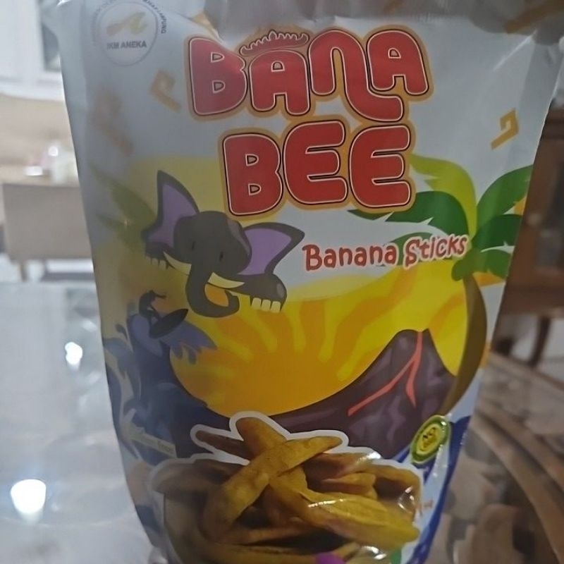 

bana bee kripik pisang stik