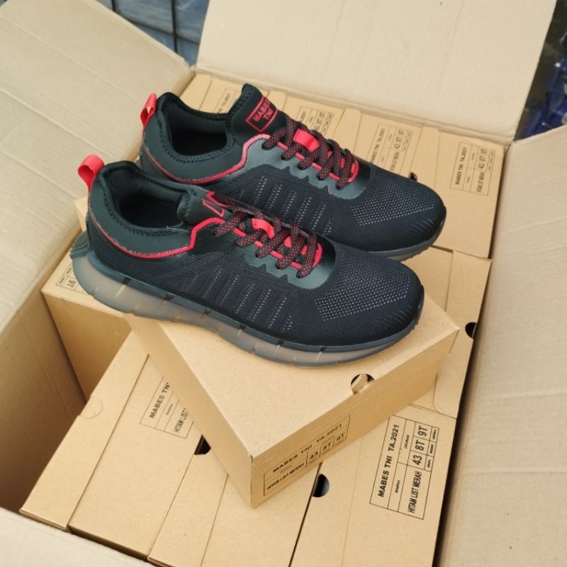 Sepatu Olahraga Mabes TNI Jatah Terbaru Kemhan