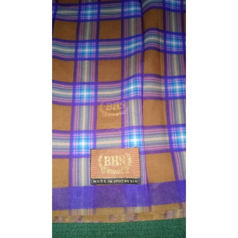 Sarung BHS Sutra second