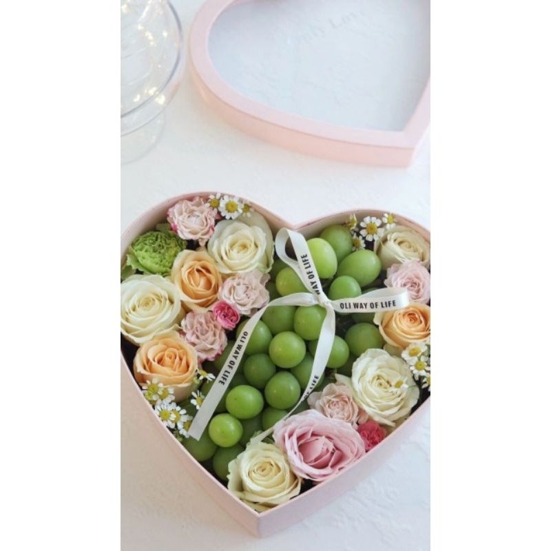 

the all summer vibes baskets bouquets bucket buket bunga segar fresh instan sameday siap pakai dan kirim kapan saja kemana saja hampers imlek cny sincia eid mubarak lebaran hampers christmas natals