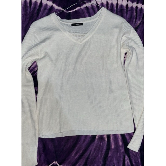 Kaos Lengan Panjang Putih Wanita