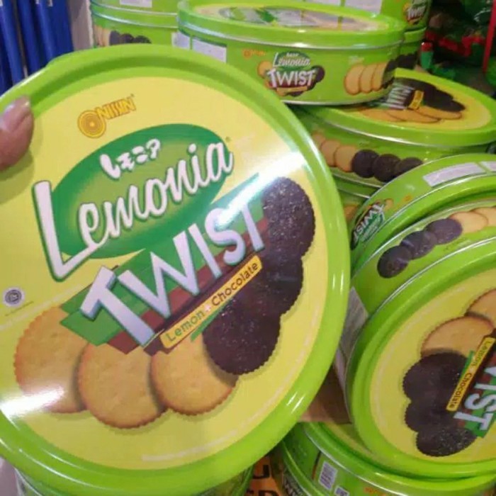 

NISSIN LEMONIA TWIST 360 GRAM BISKUIT LEMON DAN COKLAT