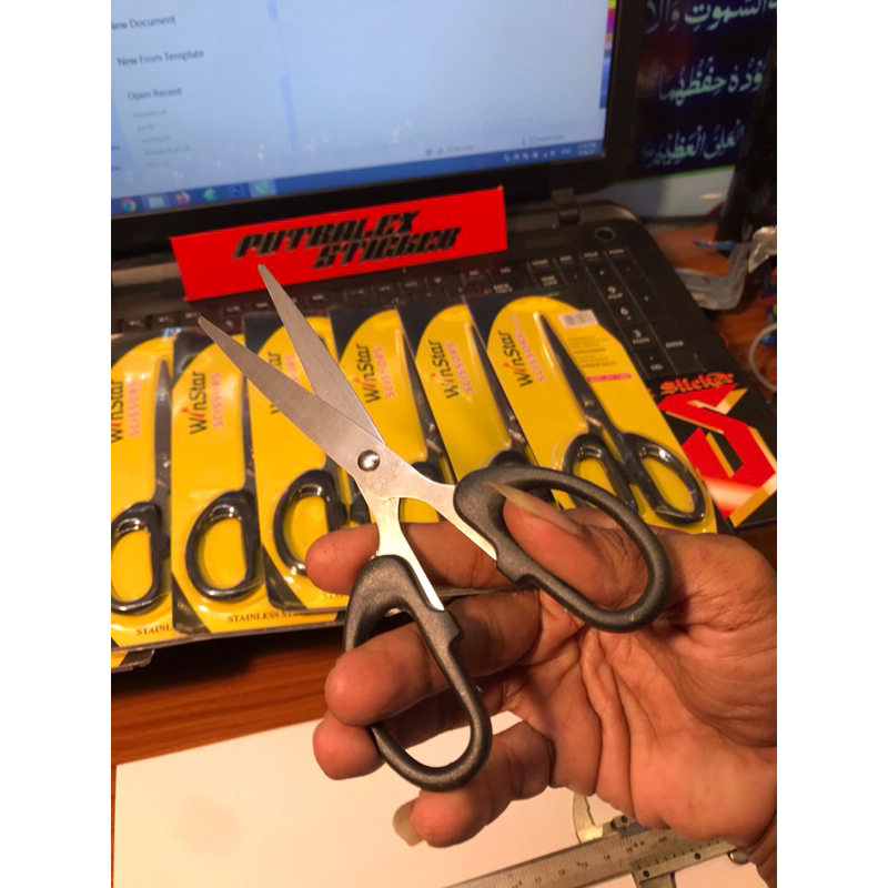 

gunting kertas ukuran sedang 15cm winstar