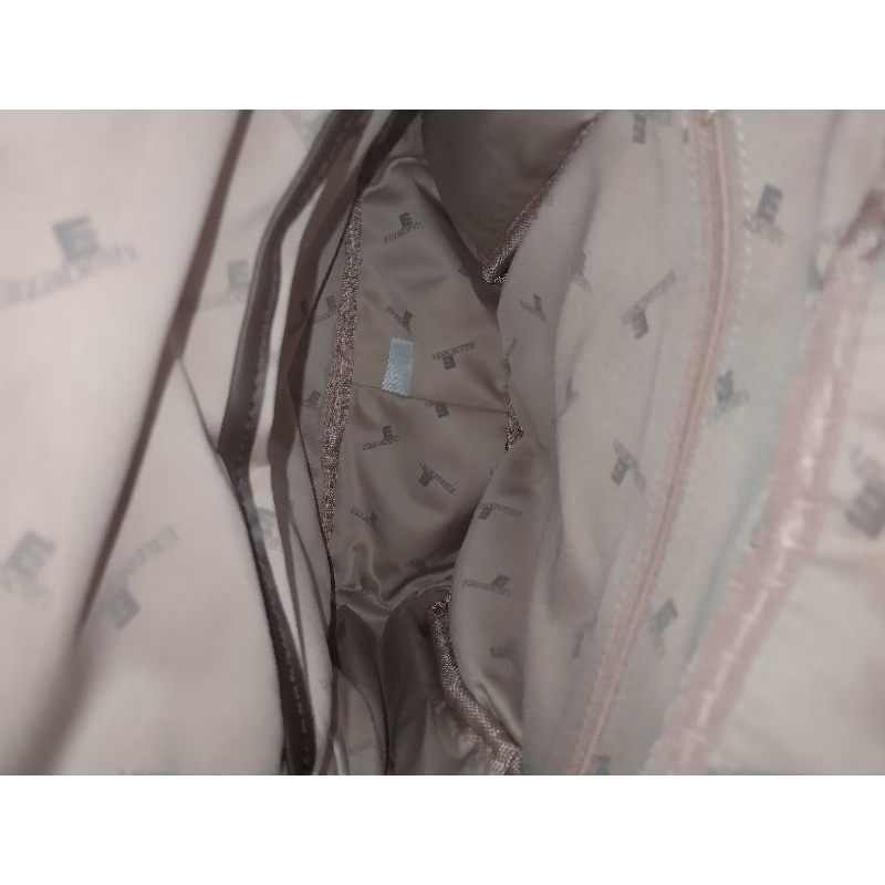 Tas Gendong Elizabeth