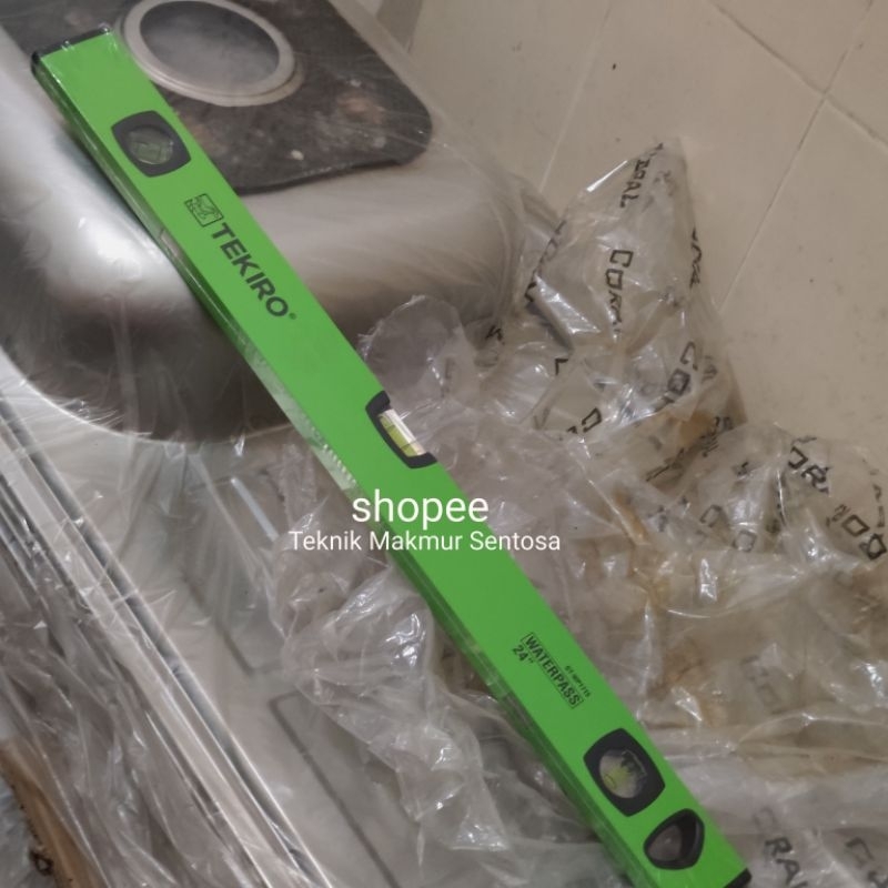 Tekiro 24" Waterpass Magnet Waterpas Water Pas 24 Inch