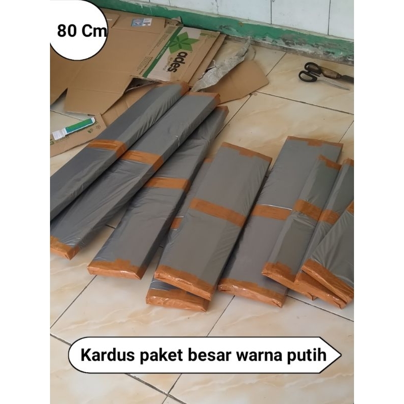 

Kardus box packing paket besar berwarna putih