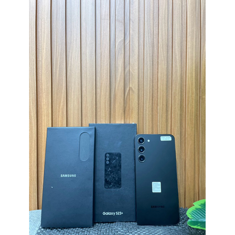 Samsung S23 plus Ram 8/256 Hitam Second like new