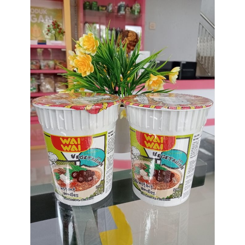 

Mie Cup WAI WAI Vegetarian