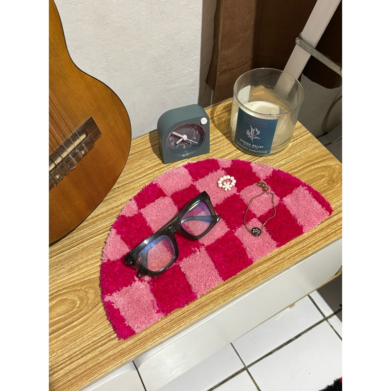 MINI RUG / TABLE RUG / TUFTING RUG