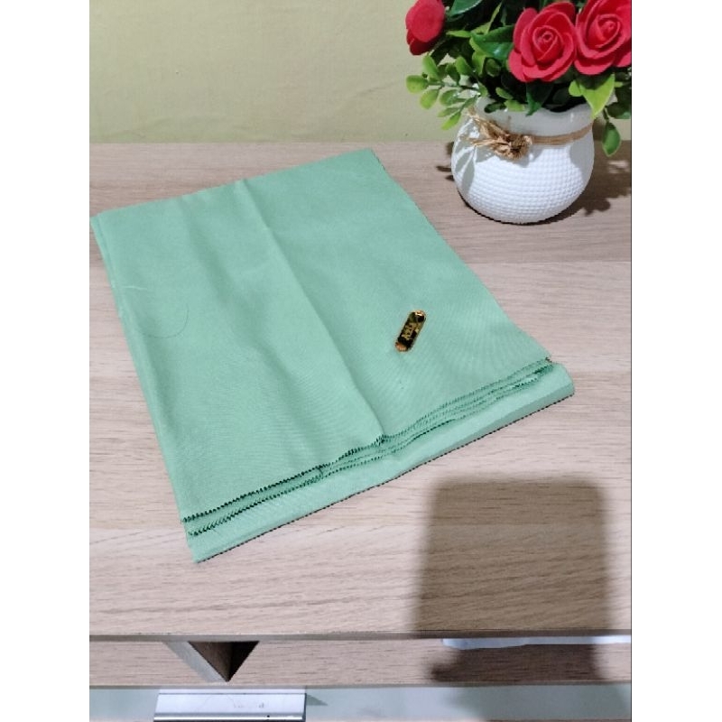 Jilbab Polos Hijau