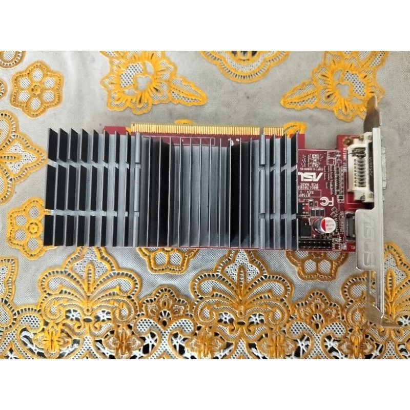 VGA card Asus EAH4350 Silent /DI/512 MD2 (gambar bintik bintik)
