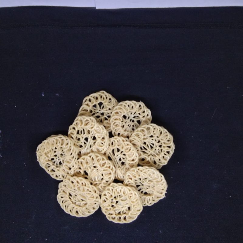 

krupuk krecek bandung,mawar,uyel,bundar besar putih 1kg