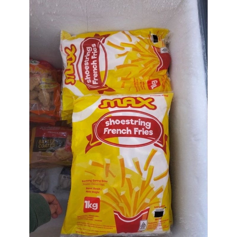

MAX Shoestring French Fries 1kg / MAX kentang Goreng 1kg