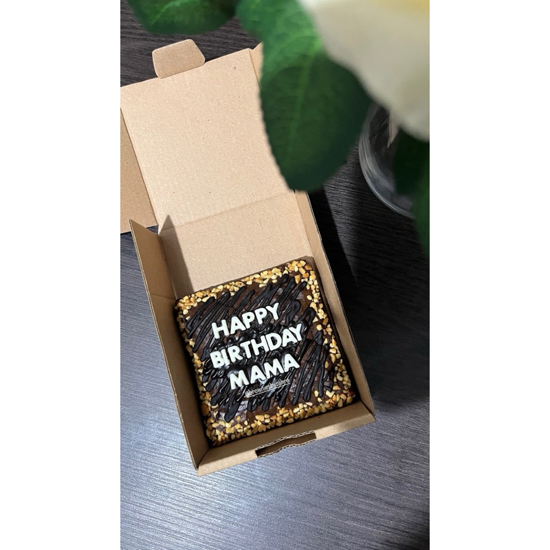 

Fudgy Brownies Custom Mini 10x10 cm