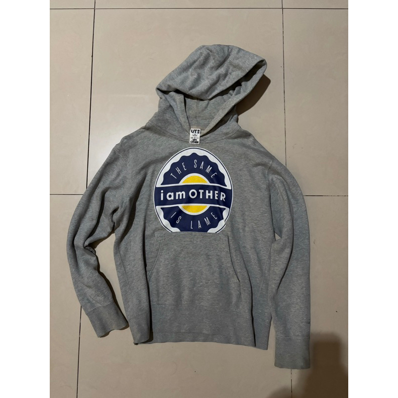 Preloved UT Pharell William Hoodie