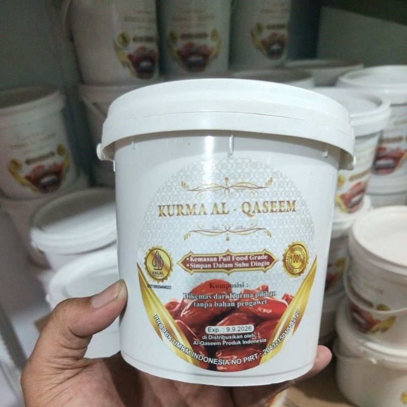 

Kurma ember Al Qaseem 500gr