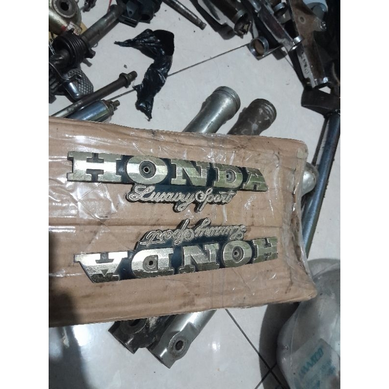 emlem tengki honda gl pro original