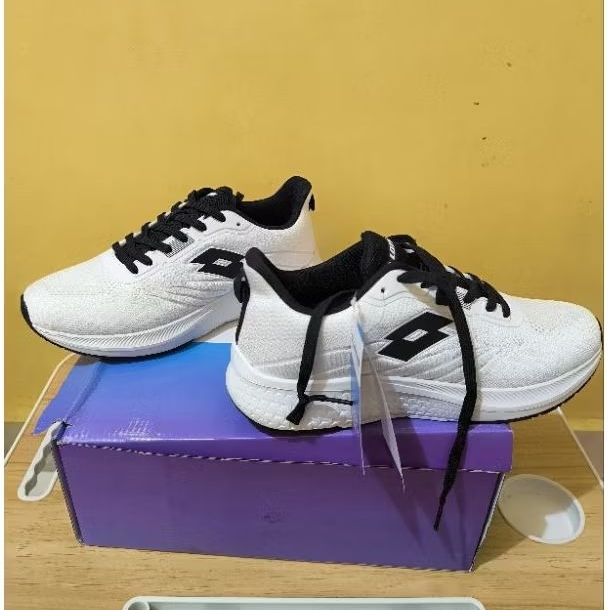Sepatu Lotto Cubic Mens Running Shoes White