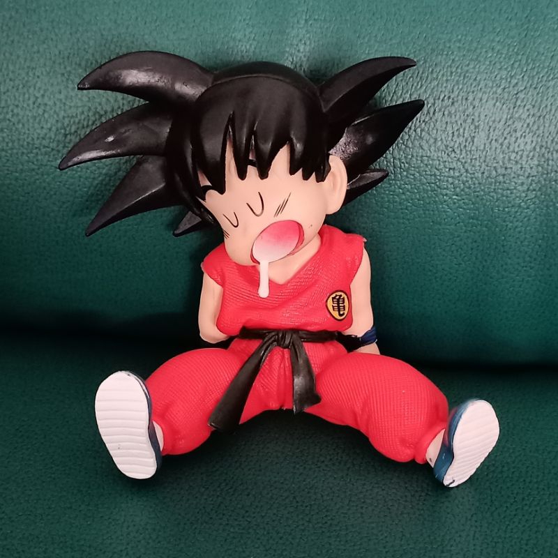 MAINAN KARAKTER GOKU (FIGURE GOKU)