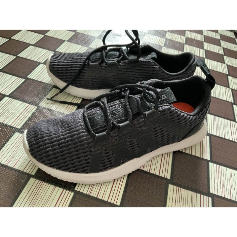 Sepatu Reebok ORI Memory Hitam Tech 38 PL