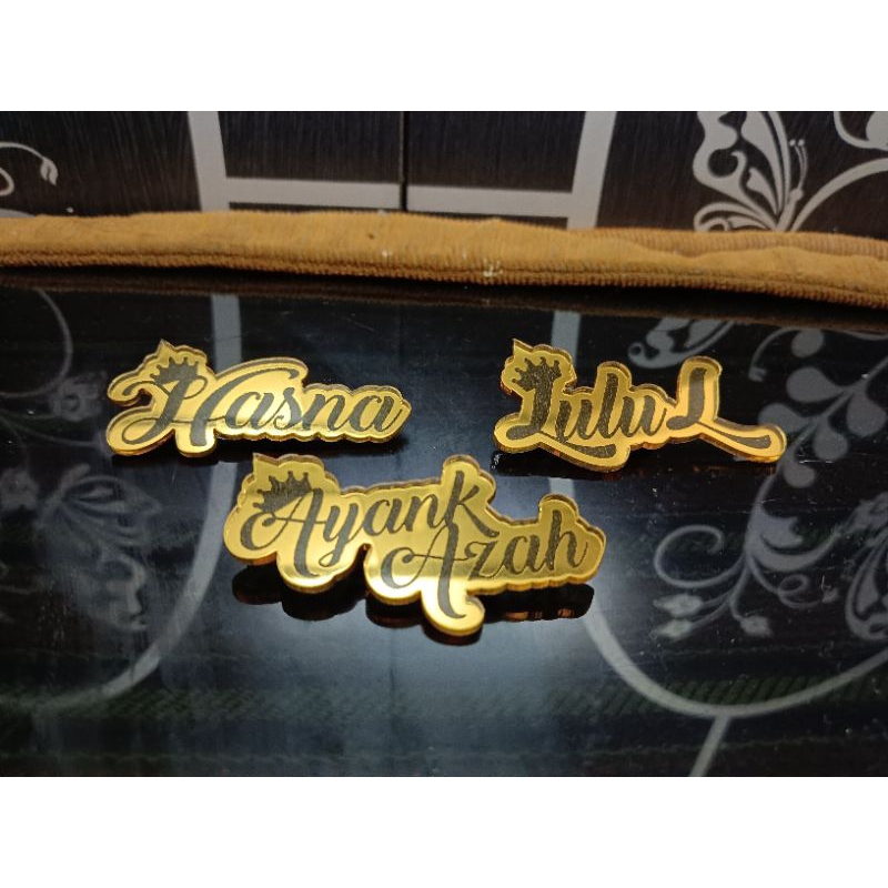 Bros Nama Akrilik Gold Pin Nama Costem Akrilik Gold Emas Bros Hijab Elegan