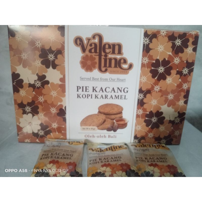 

PIE KACANG VALENTINE KOPI KARAMEL//ISI 50 PCS//SUDAH FREE BOX//RAWAN REMUK//INSTANT BISA