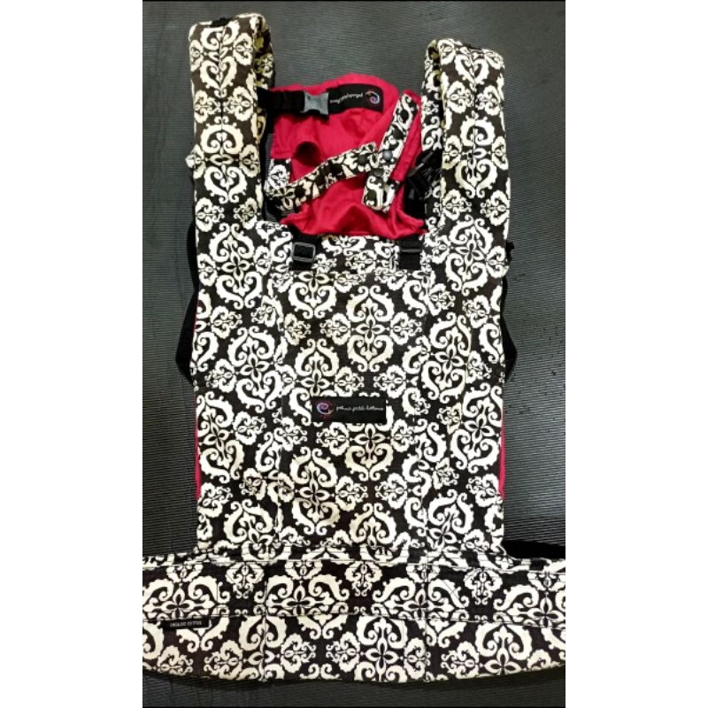 Preloved Gendongan Bayi Ergobaby Organic Petunia Pickle Bottom