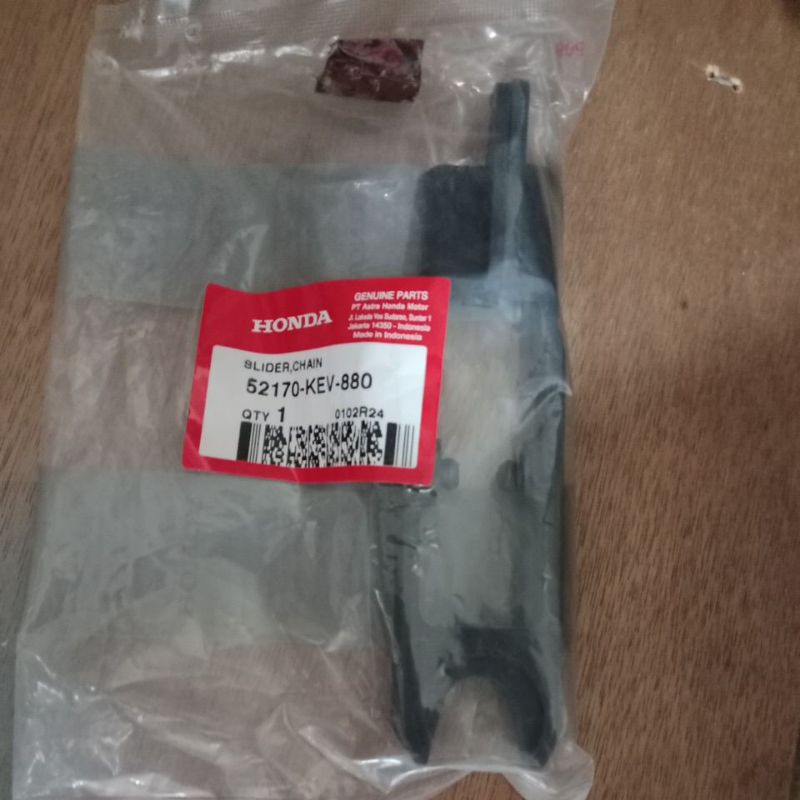 AHM 52170-KEV-880 Karet bantalan arm ganjel rantai SupraX/100,SupraFit Lama