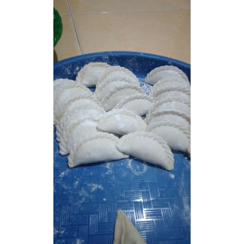 

(cireng murah sangat)CIRENG ISI AYAM SUWIR PEDAS UKURAN SEDANG BY JAYASNACKMANTAP
