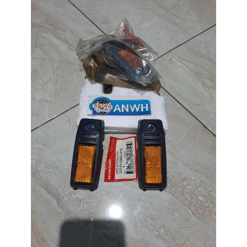 Mata Kucing Spakbor Slebor Depan Astrea Grand Bulus Original