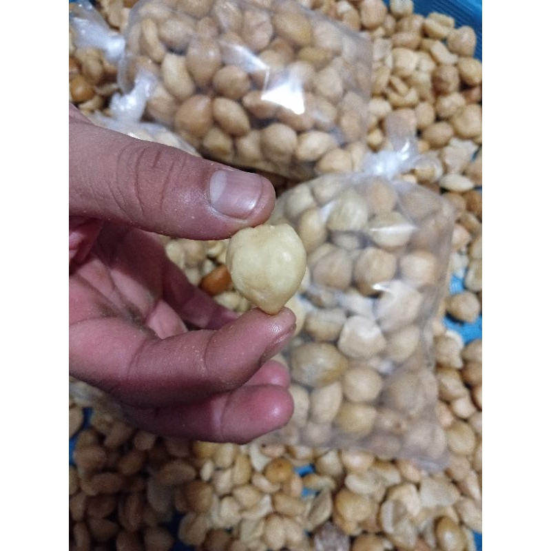 

kemiri bulat/utuh super ekonomis