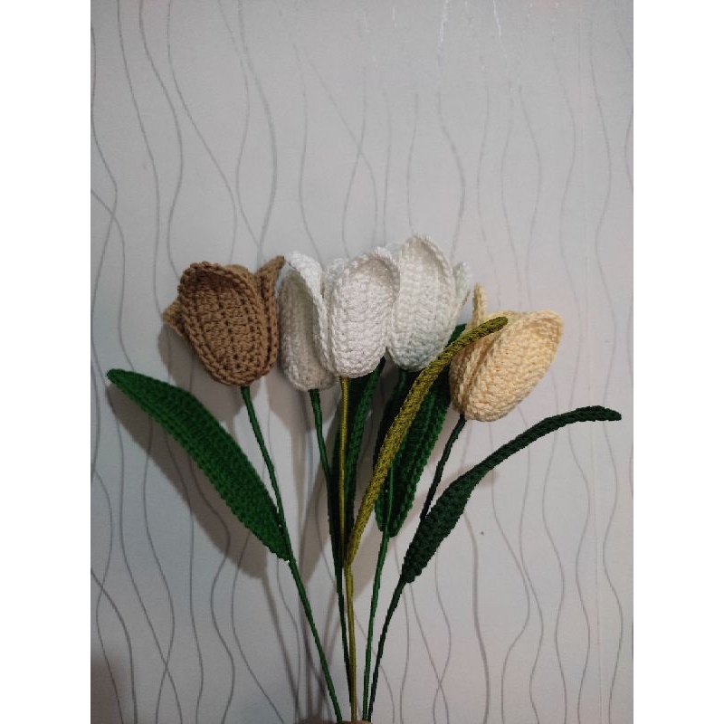 Bunga Tulip Rajut Murah (1 tangkai)