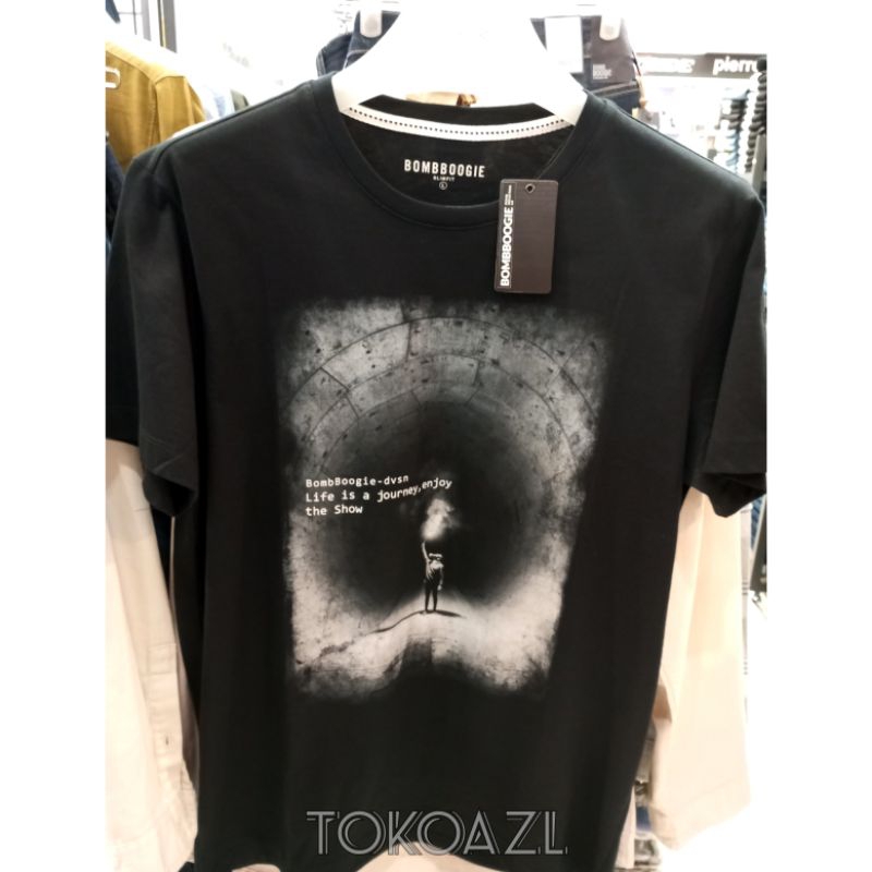 Kaos Bombboogie Original E11BK Size M/L/XL