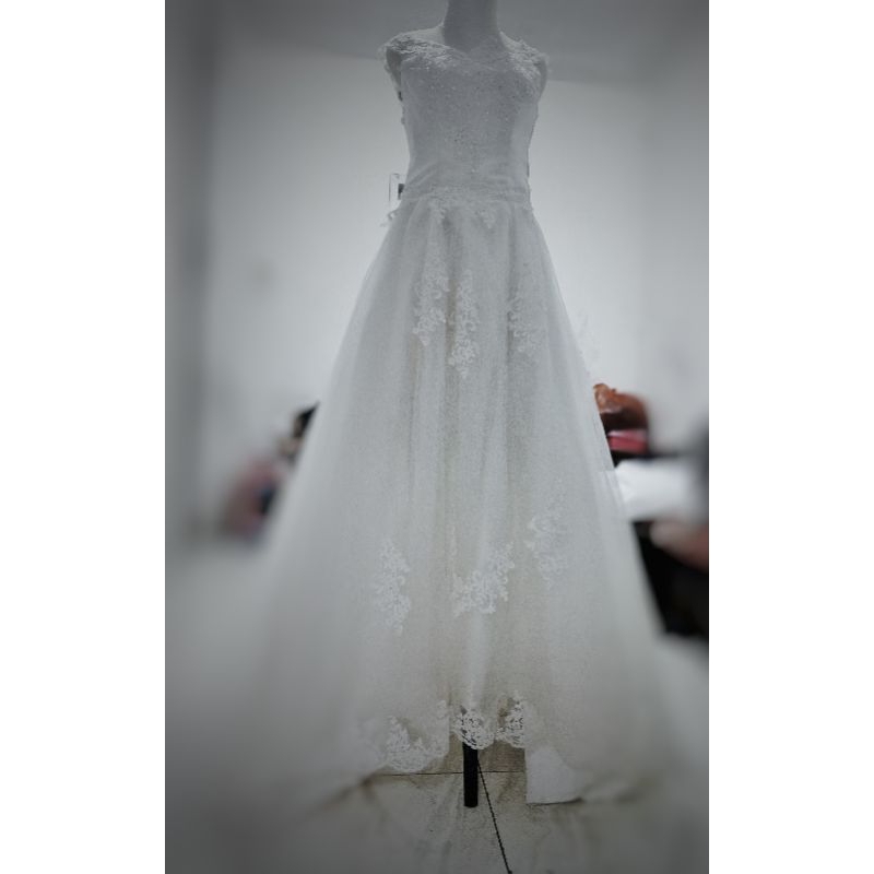 PRELOVED GAUN PUTIH PREWEDDING / GAUN PEMBERKATAN