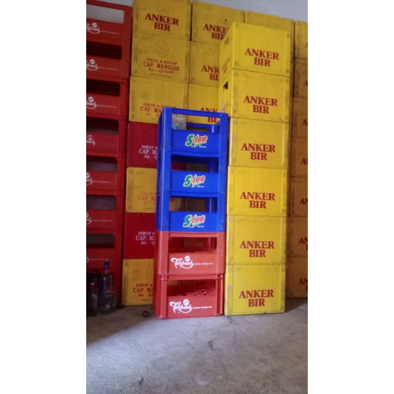 KRAT S TEE MEJA KURSI KRAT