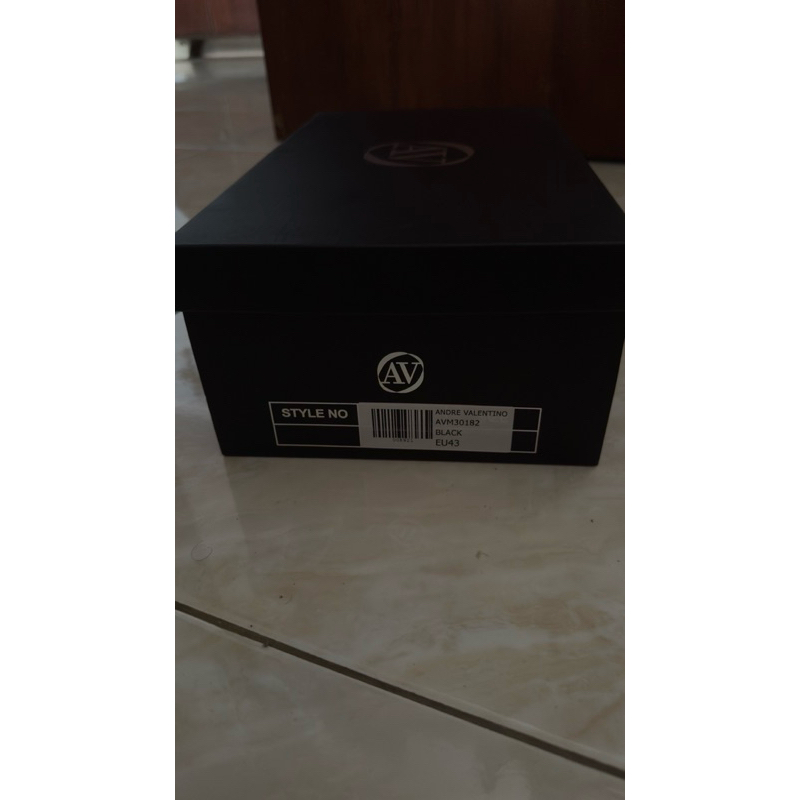 Sepatu Formal Andre Valentino