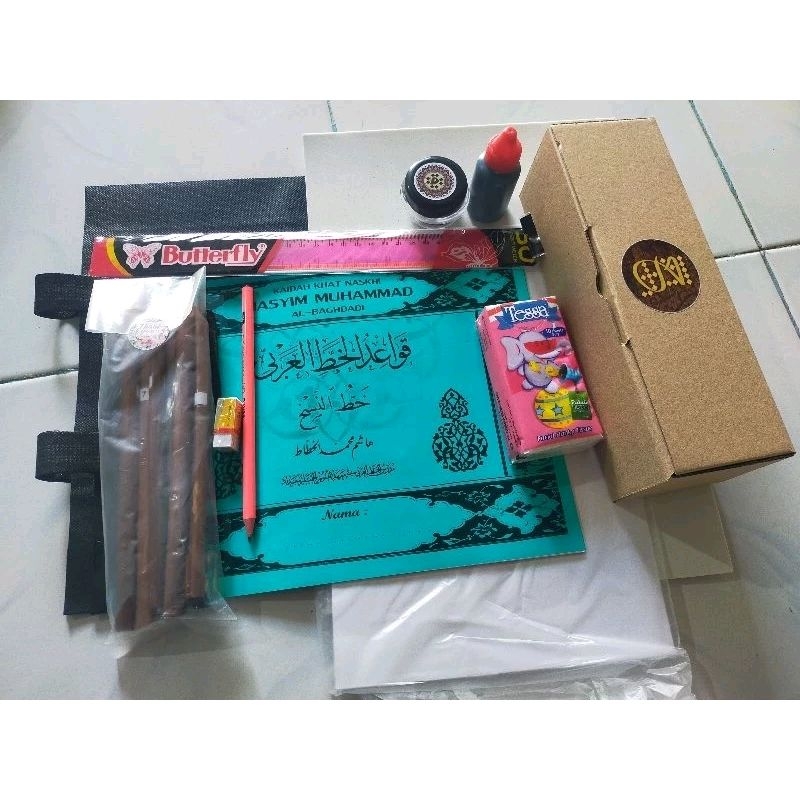 

Paket Alat Kaligrafi Murah LENGKAP