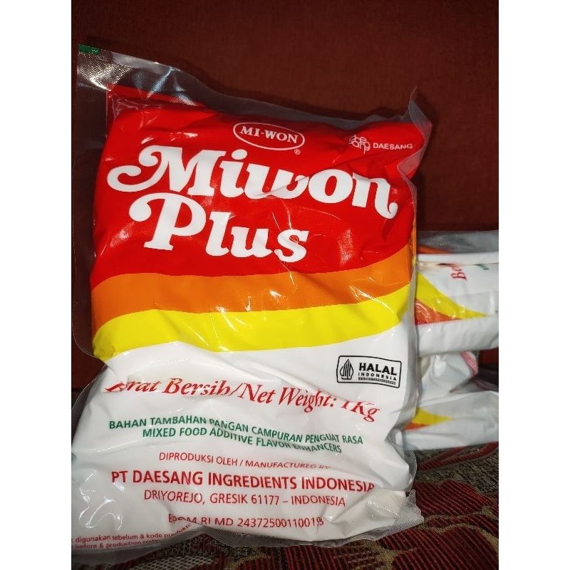 

Paket 10 Pcs Miwon plus 1 Kg Termurah