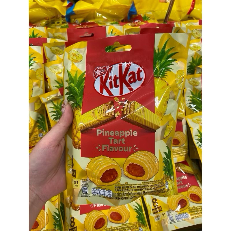 

kitkat pineapple tart flavor isi 8 packs 136gr