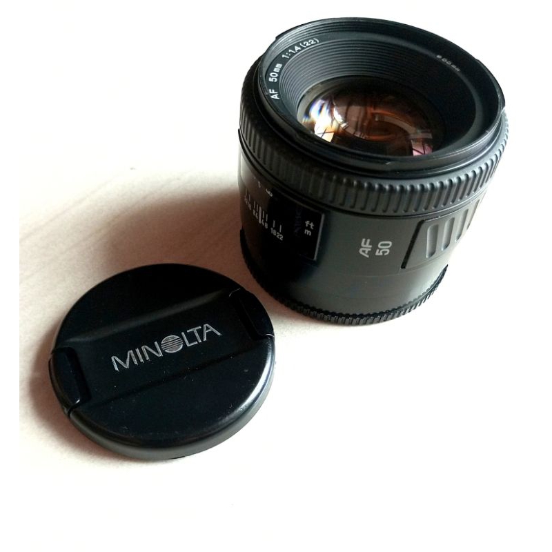 Minolta AF 50mm F1,4 RS A-mount bisa ke E-mount pake adapter tambahan Sony LA-EA